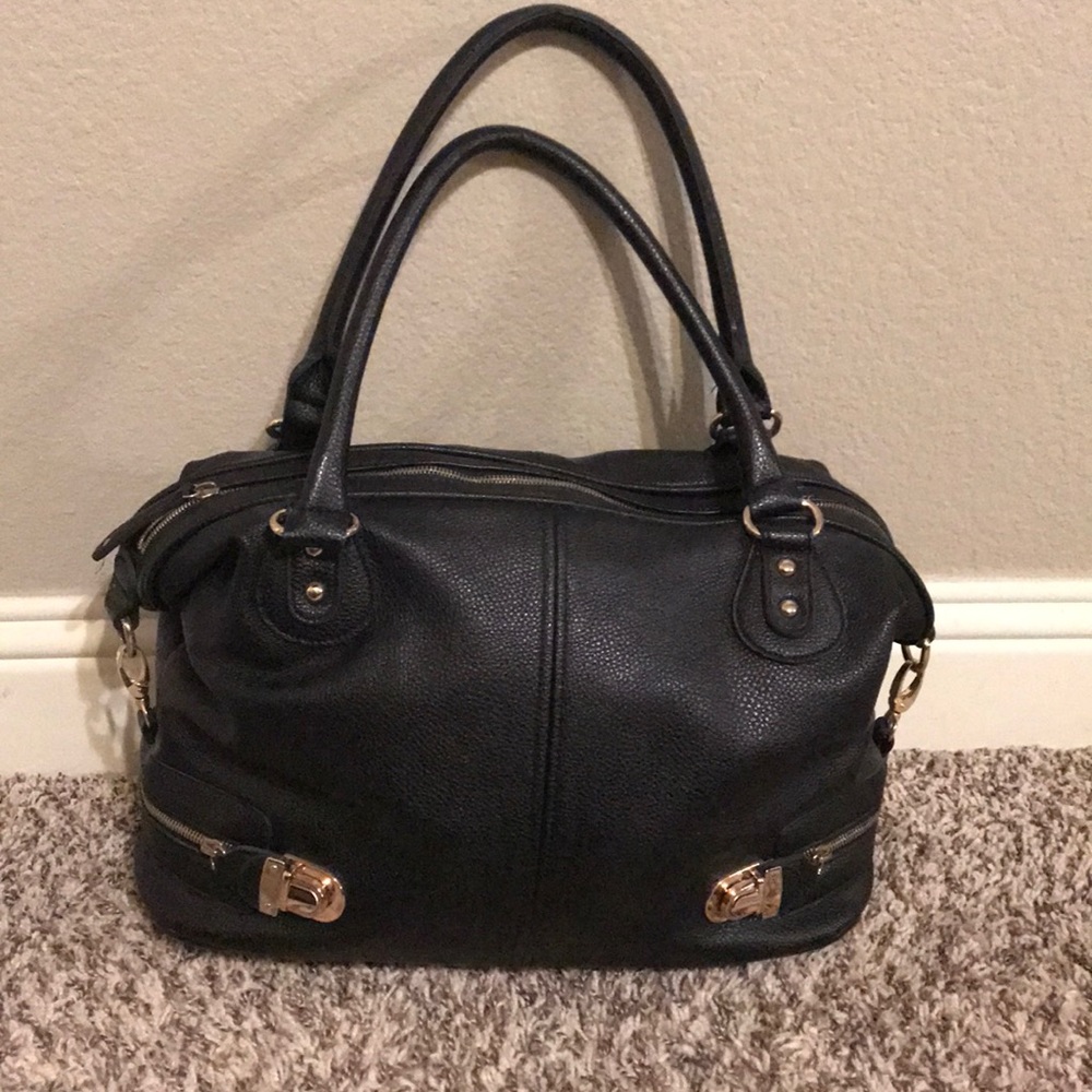 Black Purse